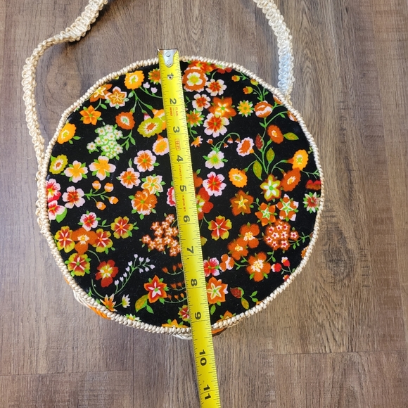 Vintage 1970s Wicker Purse with Floral Velvet Accents - Picture 12 of 14